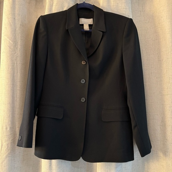 Liz Claiborne 3 button Black Blazer. Petite Size 10. Fully lined. - Picture 3 of 8